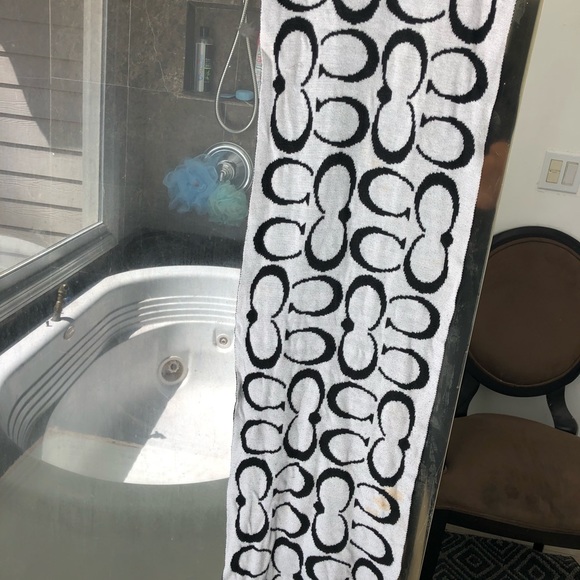 Coach scarf - Picture 2 of 4